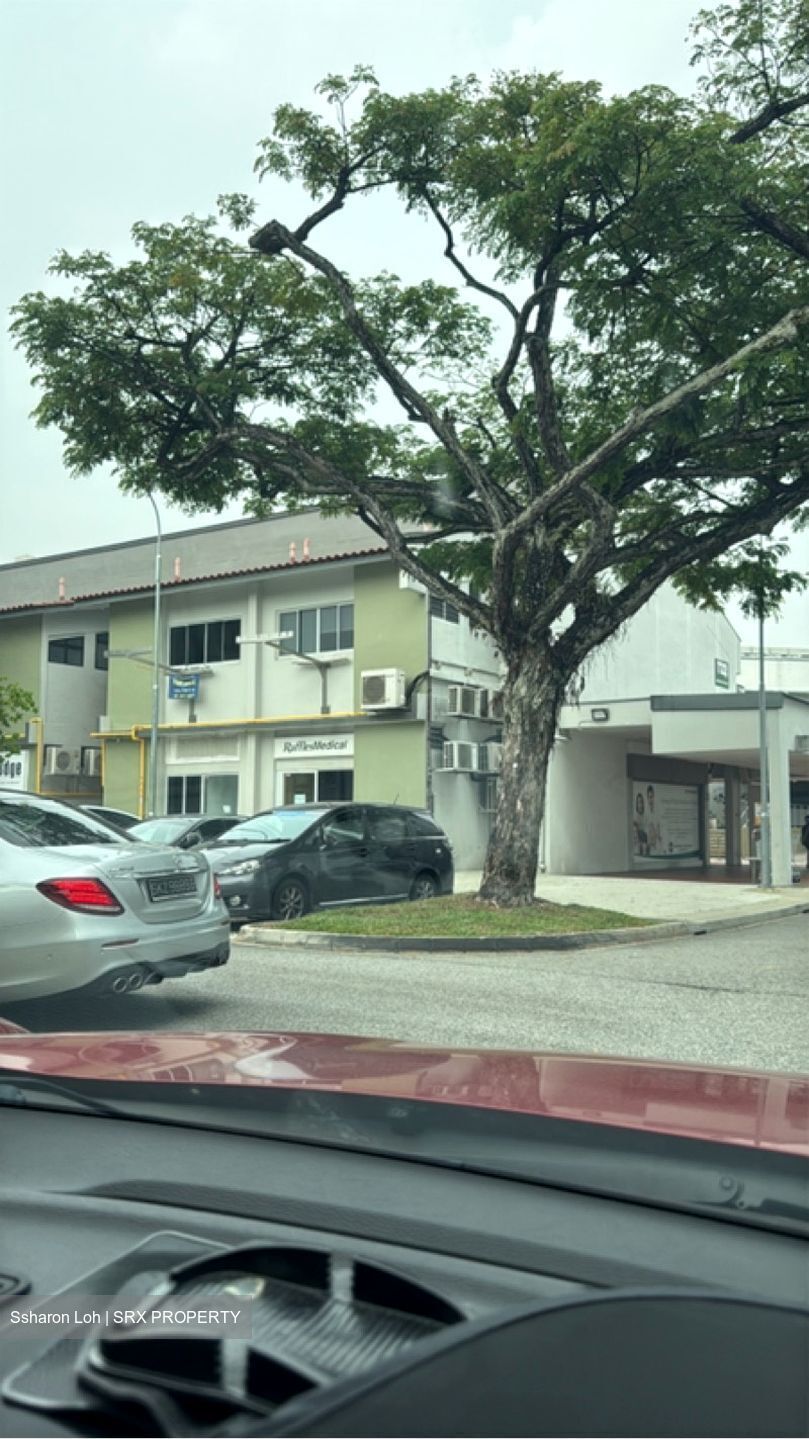 Ang Mo Kio Avenue 8 (D20), Shop House #634538951